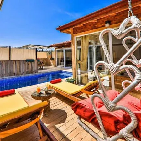 Villa Golden With Private Pool And Jacuzzi